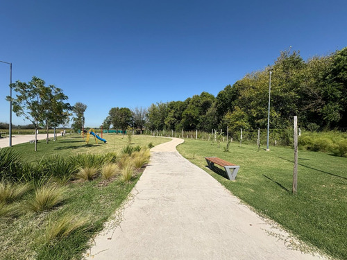 Campo Chico Venta Lote Central 360m2 Apto Dúplex