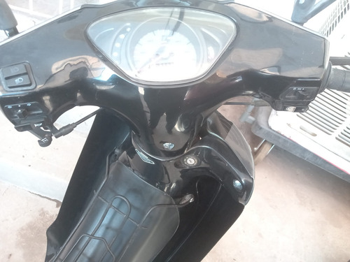 Motocicleta Veloci Gps Argent X4 125cc 2022 Color Plata