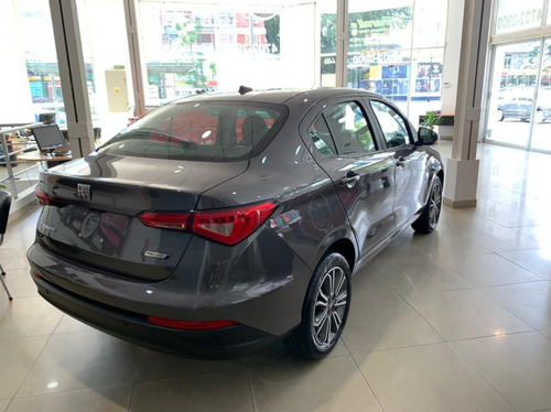 Fiat Cronos Precisión 1.8 16v Manual