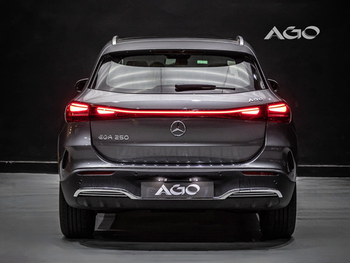 Mercedes-Benz Equus Mercedes-Benz EQA 250 AMG Line
