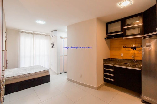 Imagem 14 de 17 de Apartamento Studio Mobiliado 30m², 01 Dormitório, 01 Banheiro E 01 Vaga Na Garagem. Condomínio Com Portaria, Segurança 24hrs, Piscina, Academia, - 22062402 - 71153155