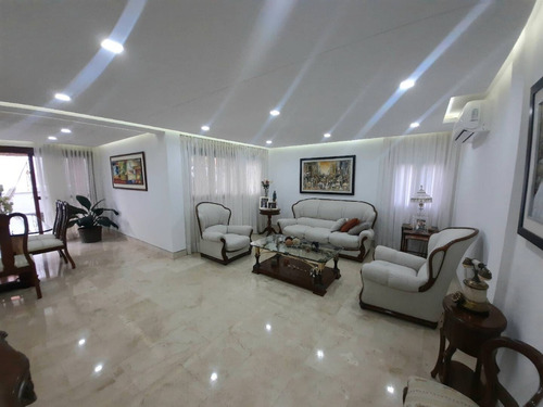 Imagen 9 de 24 de Re/max. Iris Hernandez. Vende Casa (308/300m2). Piedras Pintadas. Valencia. Codigo 125746