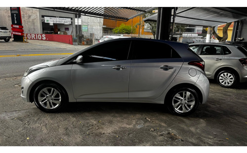Hyundai HB20X 1.6 16V PREMIUM FLEX 4P AUTOMÁTICO