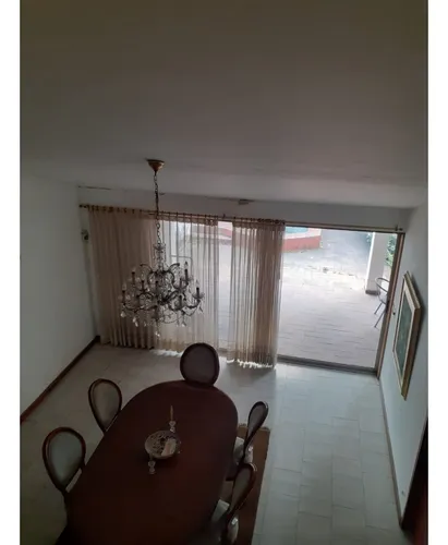 Venta De Casa De 340mts2, En Prados Del Norte, Norte De Cali 11096.