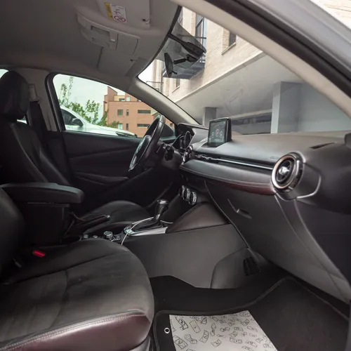 Mazda 2 Grand Touring lx 1.5