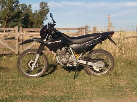 Imagen 4 de 8 de Honda Tornado Xr 250