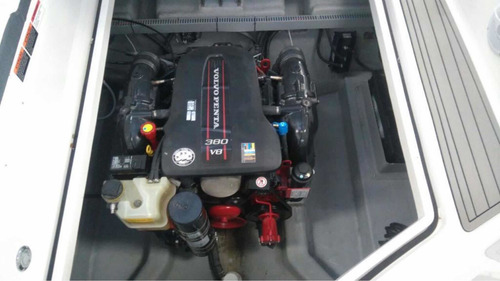 Imagem 9 de 12 de Ventura 300 + Volvo Penta 380 Hp Com 170 Hs Ano 2017