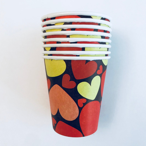 Combo Platos Carton Negros Vasos Corazones 32p Fiestapop