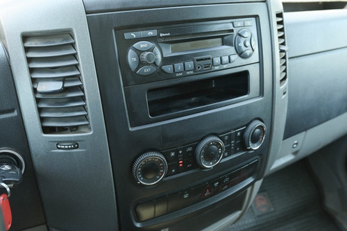 Imagen 10 de 16 de Sprinter 415 Cdi 3665 Nic