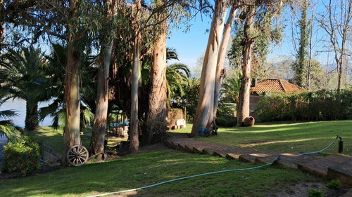 Gran Sitio C/ 2 Casas Ambas C/ Orilla De Lago Y Embarcadero