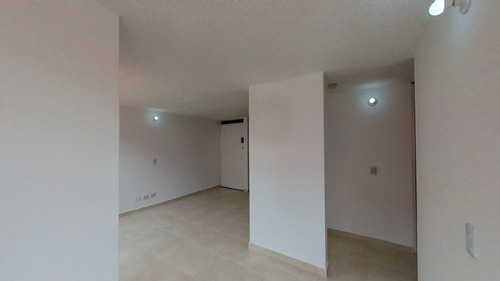 Oportunidad De Apartamento Soacha, Colombia (16688344953)