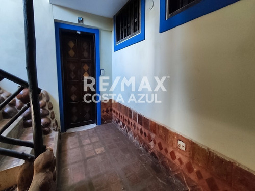 Imagen 2 de 18 de En Venta Comodo Y Amplio Apartamento En Conjunto Playa Los Cocos Garden Frente Al Mar, Chichiriviche