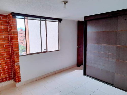 Imagen 3 de 14 de Vendo Apartamento Sector Loma De Los Bernal