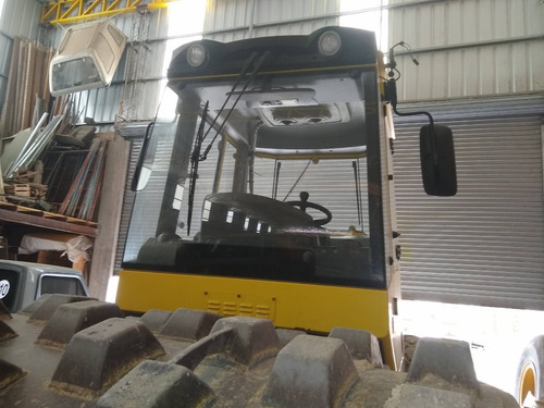 Imagen 10 de 14 de Vibrocompactador Pata De Cabra Bomag Bw 211 D-40