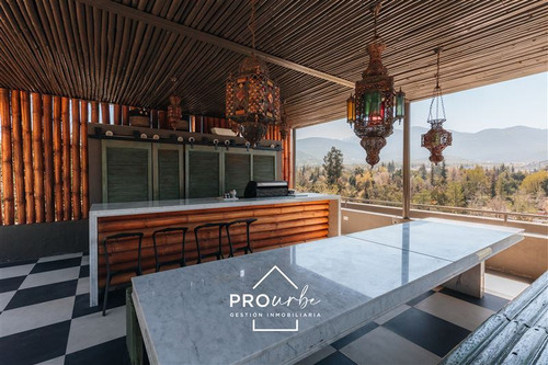 Casa En Venta, 2 Suite En Golf Lomas De La Dehesa, Barnechea