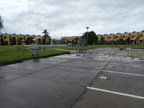 Imagen 24 de 26 de Exclusivo Town House Porto Novo, Puerto Encantado