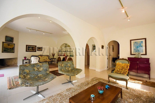 Imagem 9 de 15 de Casa - Alto De Pinheiros - Ref: 116722 - V-116722