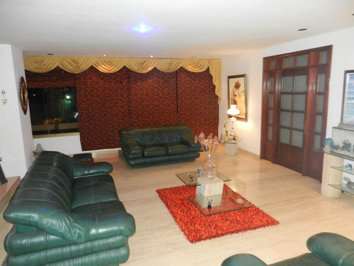Apartamento 330 M² 3h, 4b, 3p, Residencia Los Chorros Palace Con Pozo De Agua En Venta En Los Chorros Avenida Principal Caracas