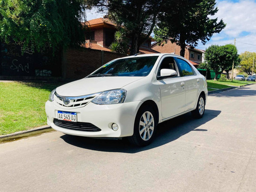 Toyota Etios 1.5 Xls 2016