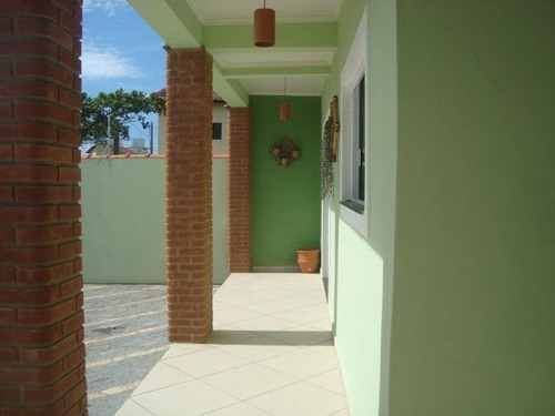 Imagem 4 de 30 de Casa Com Piscina De Alto Padrão - So0005