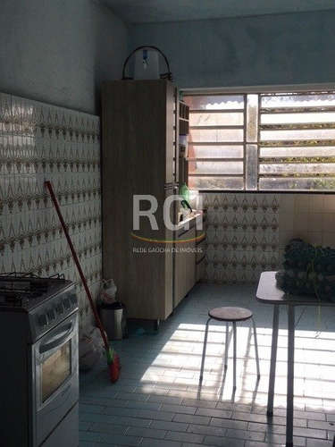 Casa Em Tristeza Com 3 Dormitórios - Lu268598