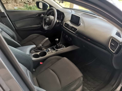 Imagen 14 de 15 de Mazda 3 2016 2.0 I Touring Sedan Mt
