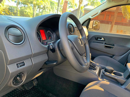 Imagen 6 de 25 de Volkswagen Amarok 2016 2.0 Cd Tdi 180cv 4x2 Trendline At