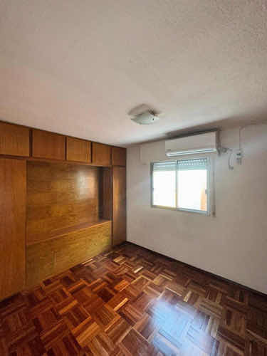 Hermoso Apartamento En La Rambla Francia. Cv