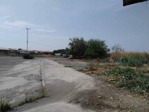 Imagen 5 de 7 de Alquiler Deterreno Para Estacionamiento De Gandolas, Camiones, Etc.