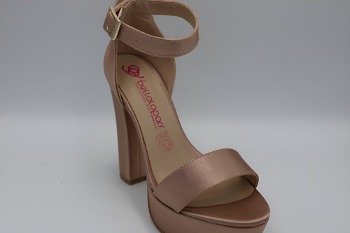 Zapatilla Tacon Ancho Andrea Negro 2025 13 Cm. Colores