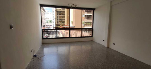Imagen 3 de 11 de Vendo Apartamento 96m2 3h/2b/0pe Chacao 6116