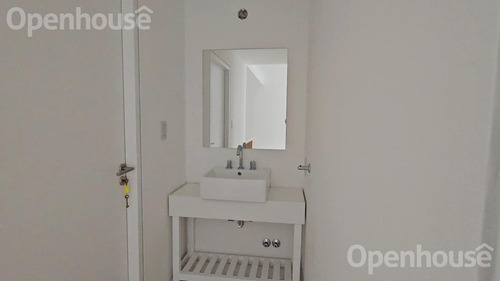 Departamento 2 Ambientes Con Balcon En Alquiler. Complejo Milaires