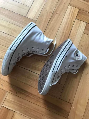 Converse blancas usadas outlet