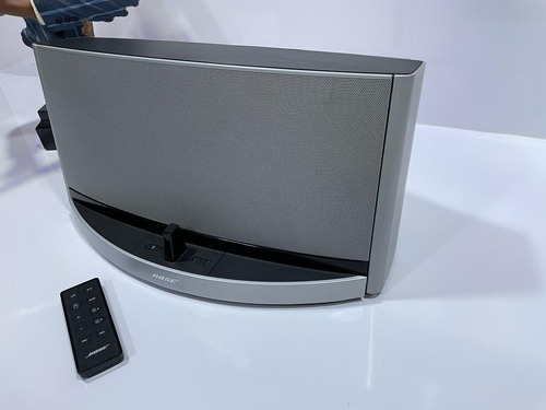 Imagem 2 de 6 de Bose Sounddock 10 Bluetooth