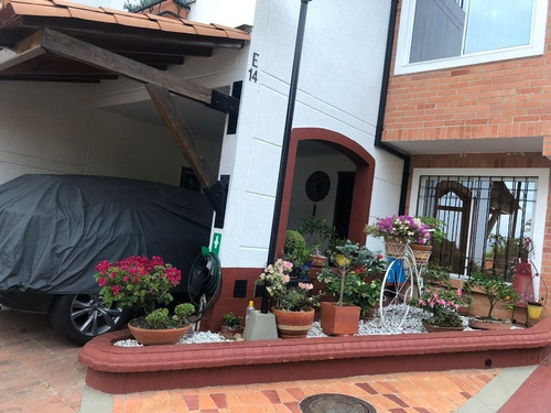 Imagen 2 de 22 de Venta De Casa En Conjunto Cerrado Tesoro Del Cacique