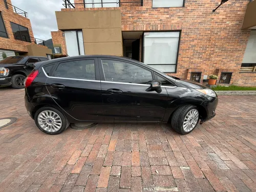 Ford Fiesta 1.6 Hatchback Titanium
