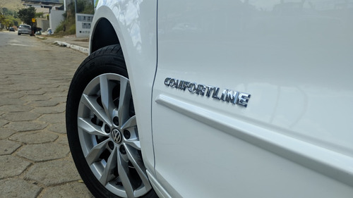 Volkswagen Fox 1.6 Comfortline Total Flex 5p