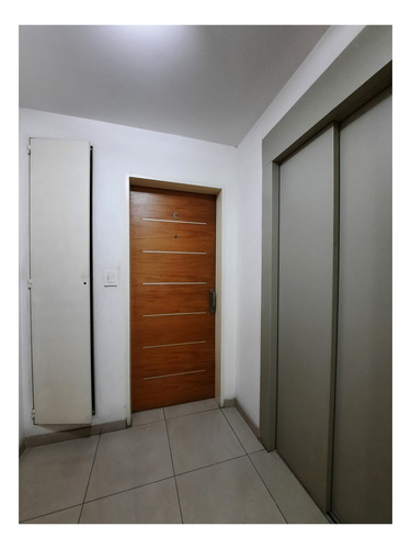 Imagen 21 de 30 de Vendo Departamento A Media Cuadra De Plaza Colón 2 Dor Centro