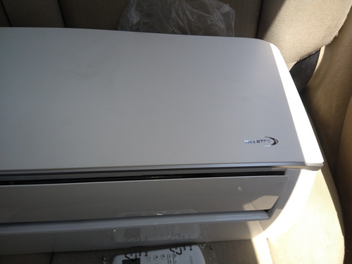 Evaporadora De Minisplit Midea Nueva
