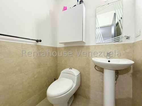 Marcos González Vende Hermoso Apartamento Zona Oeste Barquisimeto Lara #25-6813