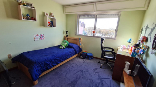 Imagen 22 de 30 de Vende Apartamento 3 Dormitorios, 2 Baños Y Garaje X 2 - Frente A La Rambla