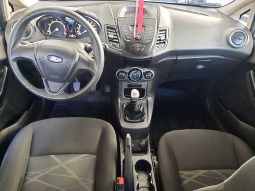 Ford Fiesta Kinetic S 1.6 Mt 2015