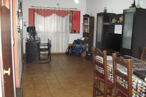 Chalet En Venta En Ramos Mejia Sur