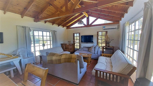 Imagen 11 de 27 de 303 E/50 Y 52 - El Rodeo Quinta C/pileta - Baum Propiedades
