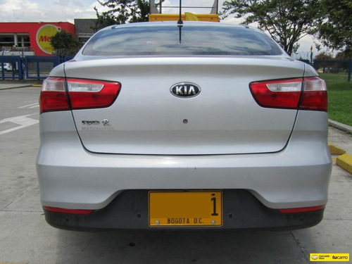 Kia Rio R