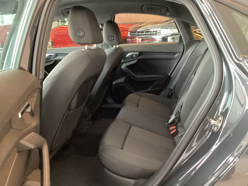 Audi A3 1.4 Sedán 35tfsi Select At Dsg