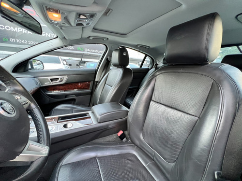 Jaguar XF Premium