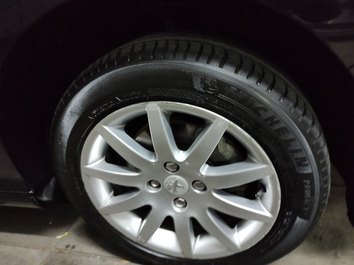 Imagen 14 de 15 de Peugeot 308 2013 1.6 Allure Nav Hdi 115cv