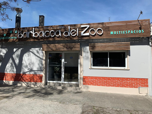 Imagen 2 de 5 de Barbacoa Del Zoo - Multiespacio