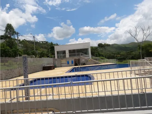 Venta Lote Condominio De 1864mt2 Reserva De Río Claro, Jamundí 9784.